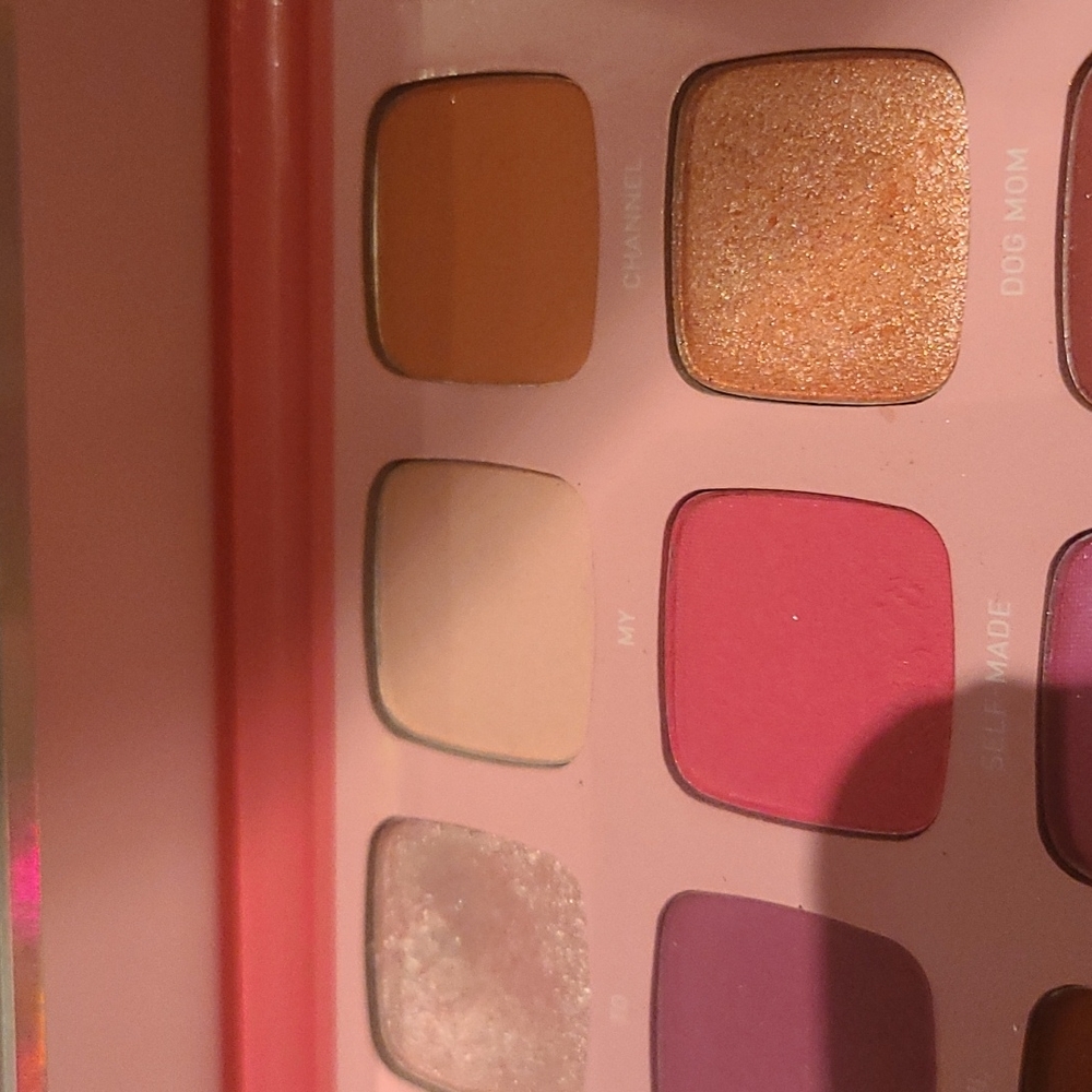 MORPHE JEFFREE STAR - Picture 7 of 7